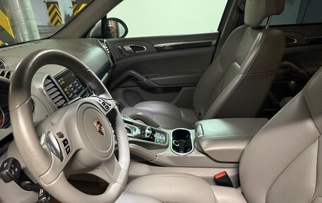 Porsche Cayenne III, 2010 год, 3 800 000 рублей, 11 фотография