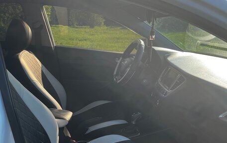 Hyundai Solaris II рестайлинг, 2019 год, 1 430 000 рублей, 6 фотография