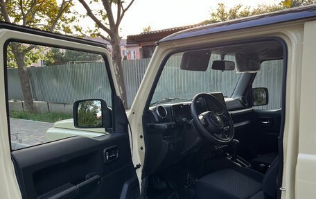 Suzuki Jimny, 2024 год, 4 000 000 рублей, 10 фотография