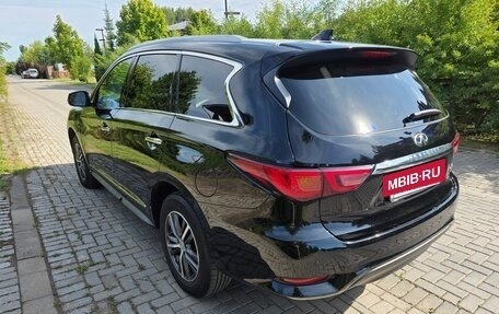 Infiniti QX60 I рестайлинг, 2018 год, 2 660 000 рублей, 5 фотография
