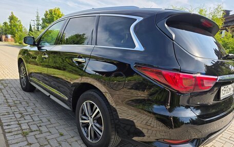 Infiniti QX60 I рестайлинг, 2018 год, 2 660 000 рублей, 13 фотография