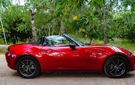 Mazda Roadster IV (ND), 2017 год, 2 250 000 рублей, 8 фотография