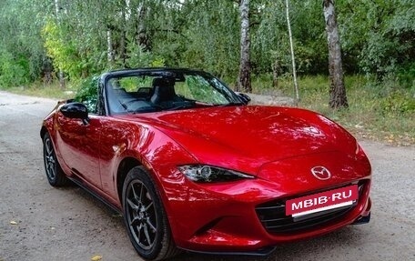 Mazda Roadster IV (ND), 2017 год, 2 250 000 рублей, 3 фотография