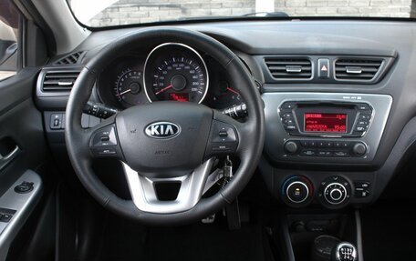KIA Rio III рестайлинг, 2013 год, 790 000 рублей, 17 фотография