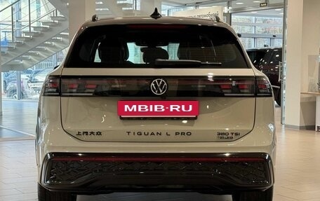Volkswagen Tiguan, 2026 год, 4 990 000 рублей, 5 фотография