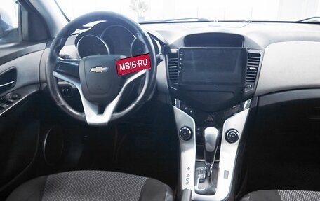 Chevrolet Cruze II, 2012 год, 407 000 рублей, 9 фотография