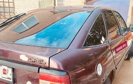 Opel Vectra A, 1992 год, 85 000 рублей, 6 фотография