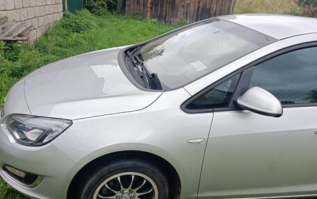 Opel Astra J, 2014 год, 810 000 рублей, 6 фотография