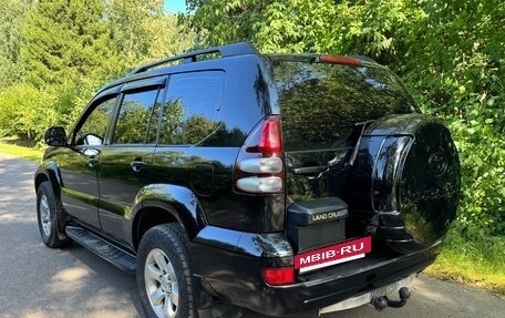 Toyota Land Cruiser Prado 120 рестайлинг, 2003 год, 2 200 000 рублей, 5 фотография