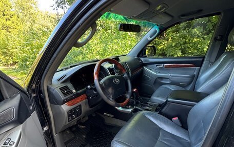 Toyota Land Cruiser Prado 120 рестайлинг, 2003 год, 2 200 000 рублей, 8 фотография