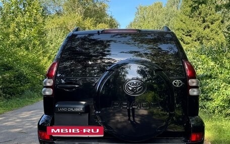 Toyota Land Cruiser Prado 120 рестайлинг, 2003 год, 2 200 000 рублей, 6 фотография