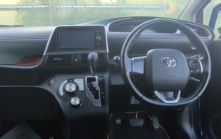Toyota Sienta II, 2018 год, 1 390 000 рублей, 5 фотография