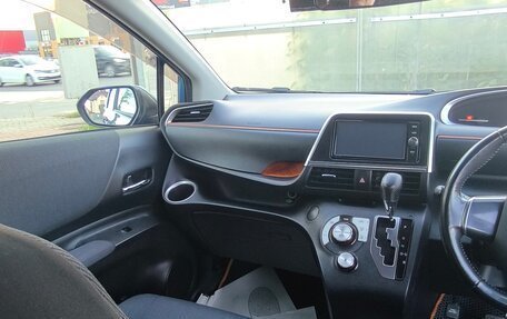 Toyota Sienta II, 2018 год, 1 390 000 рублей, 7 фотография