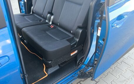 Toyota Sienta II, 2018 год, 1 390 000 рублей, 9 фотография