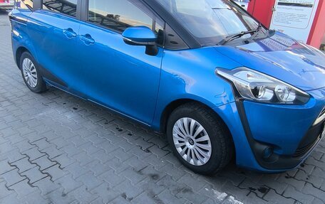 Toyota Sienta II, 2018 год, 1 390 000 рублей, 18 фотография