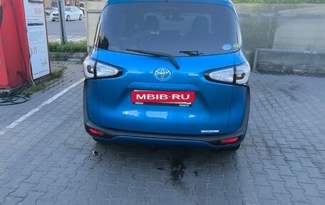 Toyota Sienta II, 2018 год, 1 390 000 рублей, 12 фотография