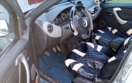 Renault Sandero I, 2010 год, 400 000 рублей, 2 фотография