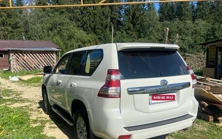 Toyota Land Cruiser Prado 150 рестайлинг 2, 2015 год, 2 950 000 рублей, 4 фотография