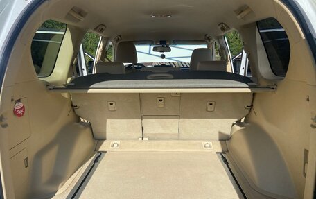 Toyota Land Cruiser Prado 150 рестайлинг 2, 2015 год, 2 950 000 рублей, 14 фотография