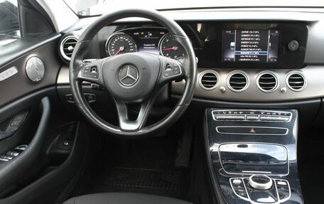 Mercedes-Benz E-Класс, 2016 год, 2 080 000 рублей, 18 фотография