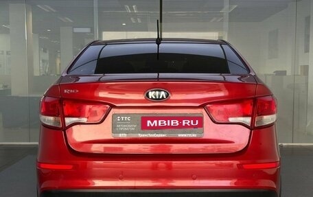 KIA Rio III рестайлинг, 2015 год, 999 000 рублей, 7 фотография