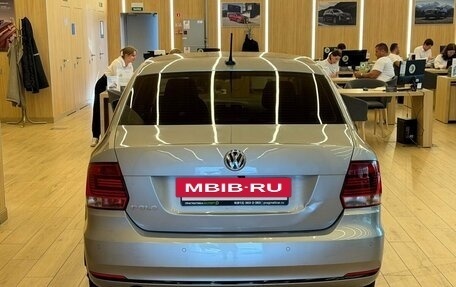 Volkswagen Polo VI (EU Market), 2018 год, 869 000 рублей, 5 фотография