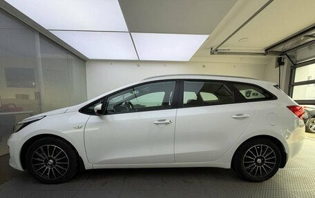 KIA cee'd III, 2017 год, 1 365 000 рублей, 10 фотография