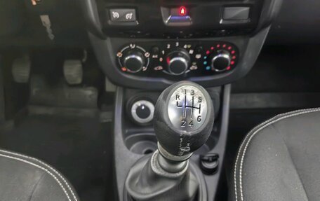 Renault Duster I рестайлинг, 2015 год, 848 000 рублей, 11 фотография