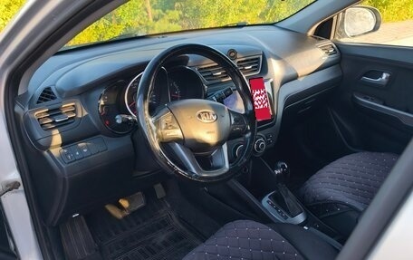 KIA Rio III рестайлинг, 2014 год, 900 000 рублей, 11 фотография