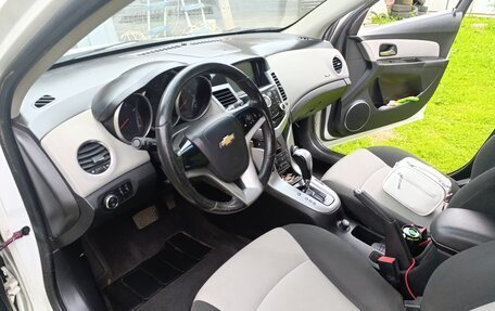 Chevrolet Cruze II, 2012 год, 830 000 рублей, 2 фотография