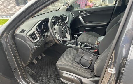 KIA cee'd III, 2018 год, 1 370 000 рублей, 9 фотография