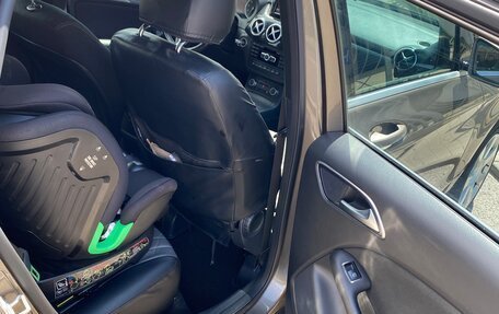 Mercedes-Benz B-Класс, 2012 год, 1 250 000 рублей, 16 фотография