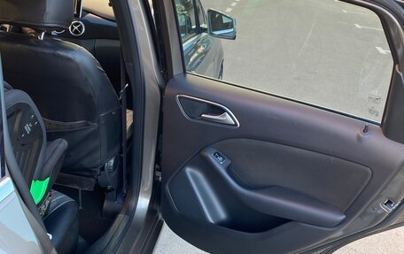 Mercedes-Benz B-Класс, 2012 год, 1 250 000 рублей, 26 фотография