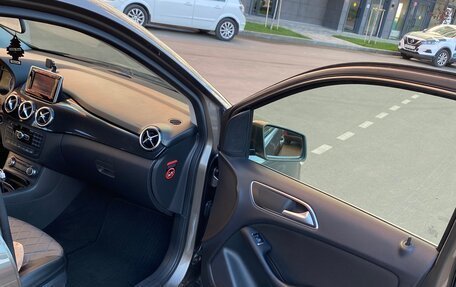 Mercedes-Benz B-Класс, 2012 год, 1 250 000 рублей, 30 фотография