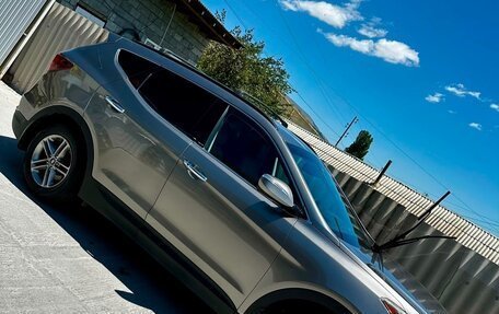 Hyundai Santa Fe III рестайлинг, 2016 год, 2 080 000 рублей, 2 фотография
