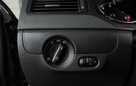 Volkswagen Jetta VI, 2015 год, 1 249 000 рублей, 12 фотография