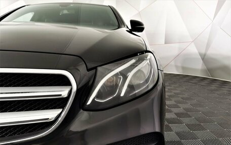 Mercedes-Benz E-Класс, 2017 год, 1 925 000 рублей, 10 фотография