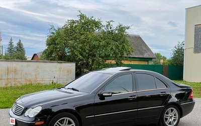 Mercedes-Benz C-Класс, 2004 год, 499 000 рублей, 1 фотография