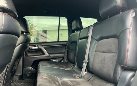 Toyota Land Cruiser 200, 2013 год, 4 350 000 рублей, 7 фотография