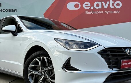 Hyundai Sonata VIII, 2020 год, 1 690 000 рублей, 7 фотография