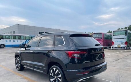 Skoda Karoq I, 2022 год, 2 180 000 рублей, 4 фотография