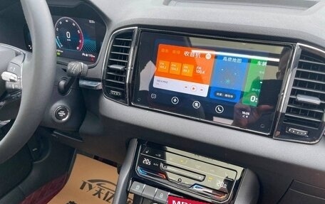 Skoda Karoq I, 2022 год, 2 180 000 рублей, 9 фотография