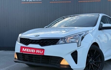 KIA Rio IV, 2020 год, 1 650 000 рублей, 6 фотография