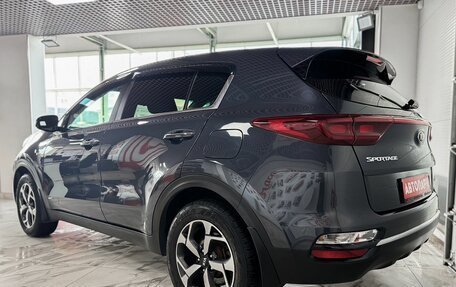 KIA Sportage IV рестайлинг, 2020 год, 2 349 000 рублей, 4 фотография