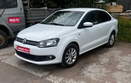 Volkswagen Polo VI (EU Market), 2015 год, 780 000 рублей, 1 фотография