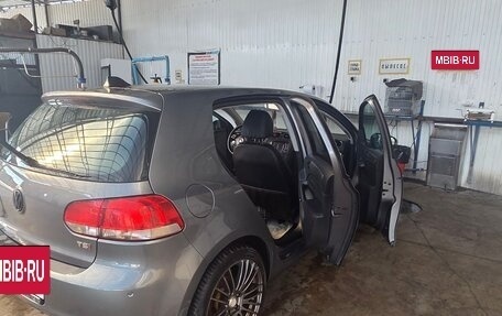 Volkswagen Golf VI, 2011 год, 1 150 000 рублей, 12 фотография