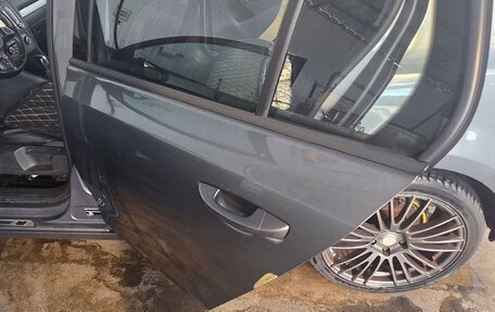 Volkswagen Golf VI, 2011 год, 1 150 000 рублей, 21 фотография