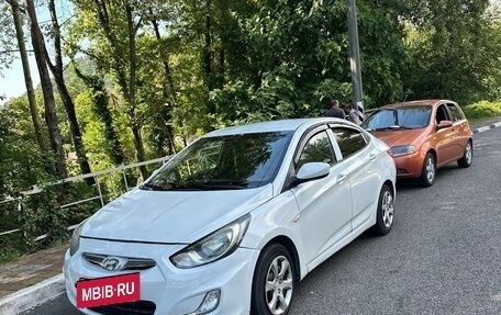 Hyundai Solaris II рестайлинг, 2013 год, 550 000 рублей, 7 фотография