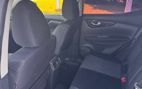 Nissan Qashqai, 2016 год, 1 420 000 рублей, 9 фотография