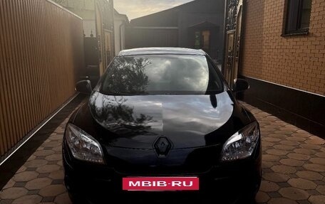 Renault Megane III, 2011 год, 650 000 рублей, 2 фотография